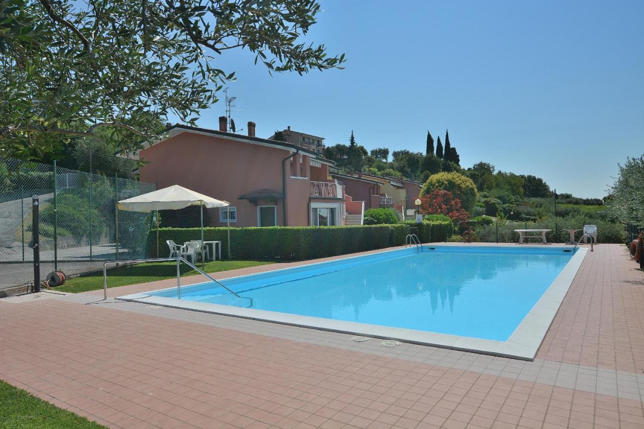Apartment Joan Miro With Pool Bardolino Extérieur photo